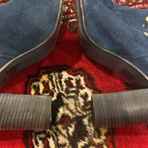 Free Peoplee Dakota Studded boot in Blue Moon- suede NWOB, size 38 - Picture 4 of 5